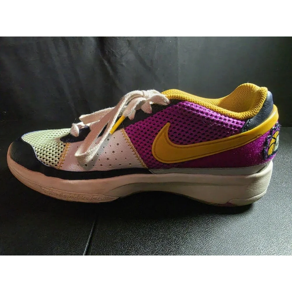 Nike ja se